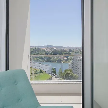 Luxury River View Apartment Porto