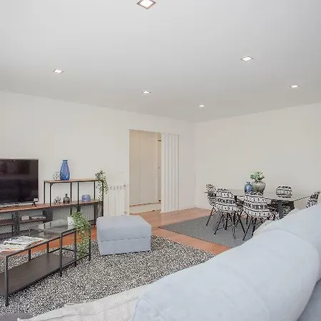 Apartment Luxury River View